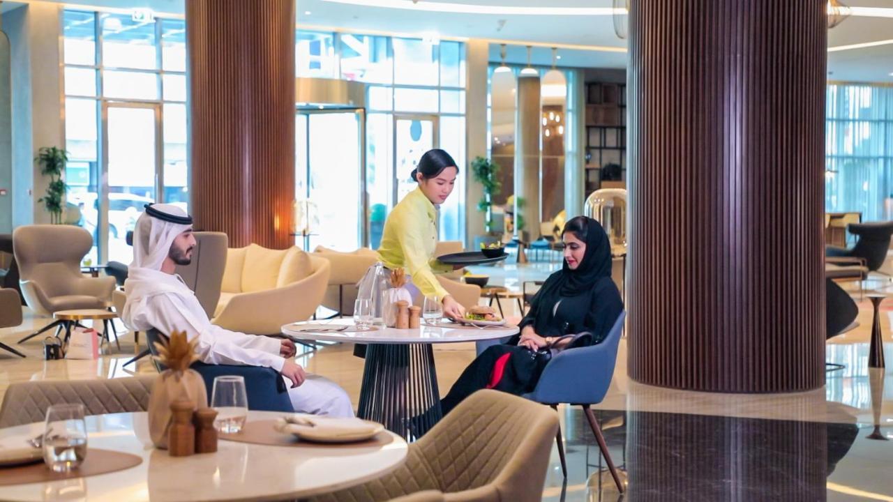 Pullman Sharjah Hotel Eksteriør billede A hotel in the UAE
